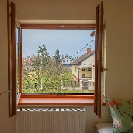 Vakantiehuis Family House With Free Parking In Quiet Area
